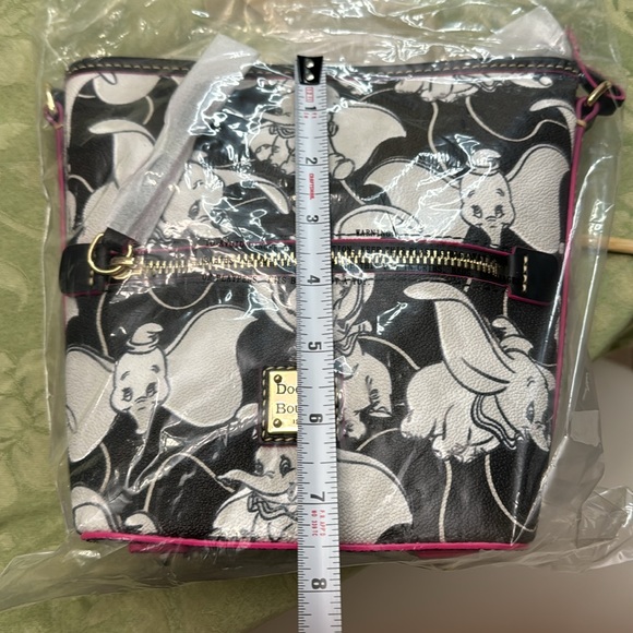 Dopey Bourke dumbo crossbody Disney new - Picture 9 of 10
